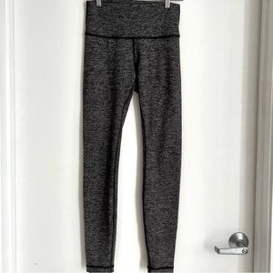 Lululemon Wunder Under leggings Sz 6 EUC